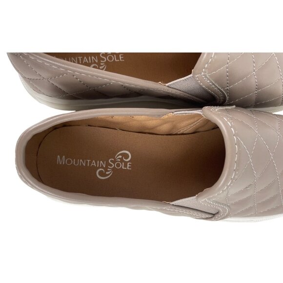 Mountain Sole Women's Slip On Sneaker Shoes Quilted Taupe/Gray Ladies 7.5 - Picture 12 of 13